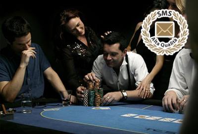 Comunica con i giocatori ed invitali al tavolo da poker con un SMS.